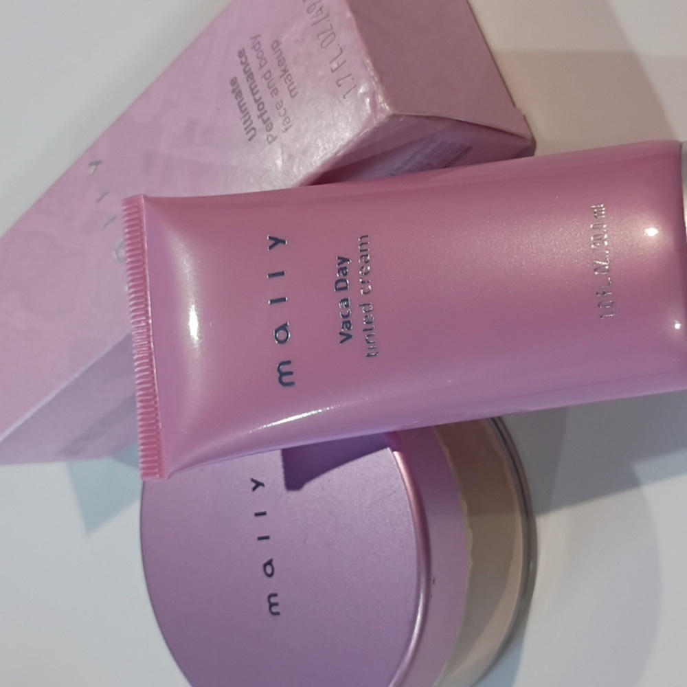 Mally Beauty Face Bundle | Primer & Setting Powder – Light - Picture 3 of 5